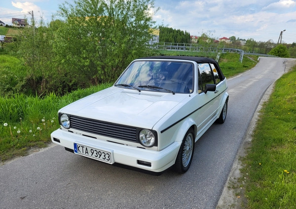 Volkswagen Golf cena 27900 przebieg: 256000, rok produkcji 1989 z Dzierżoniów małe 29